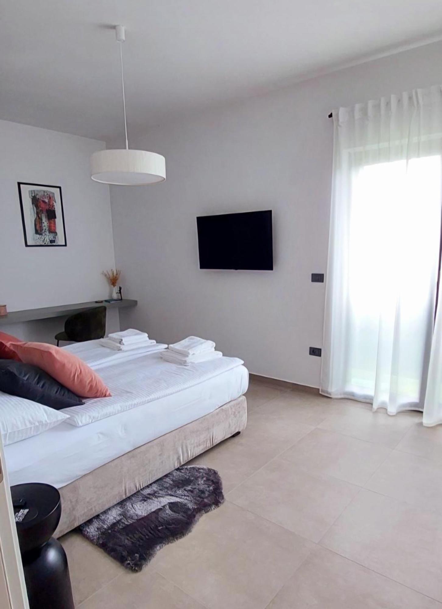 Olive Villa